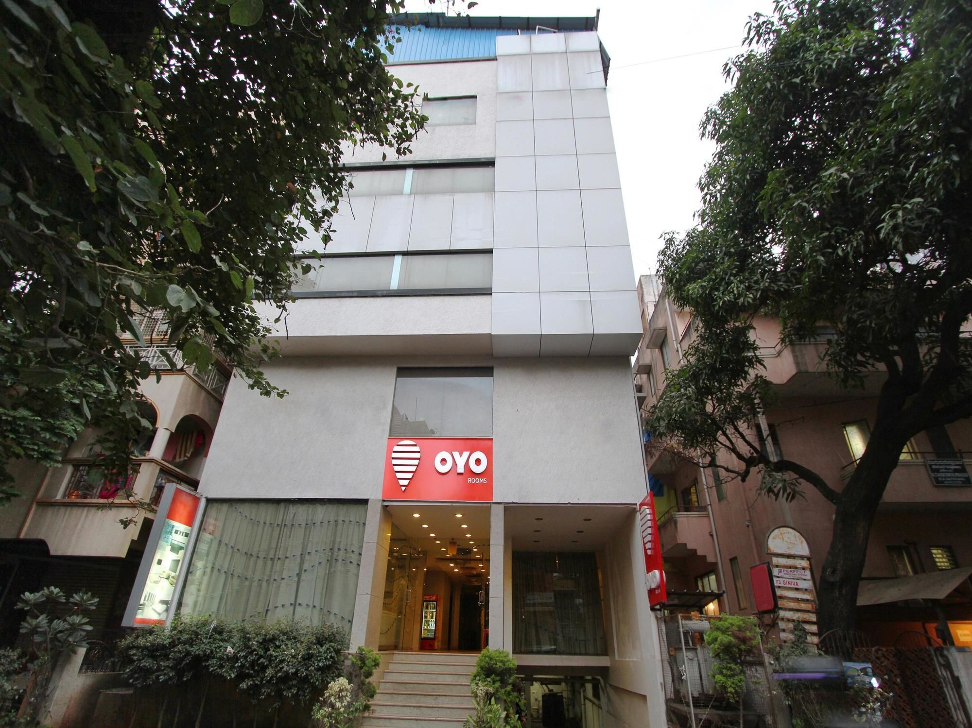 העיר בנגלור Oyo 435 Hotel Amshi International מראה חיצוני תמונה